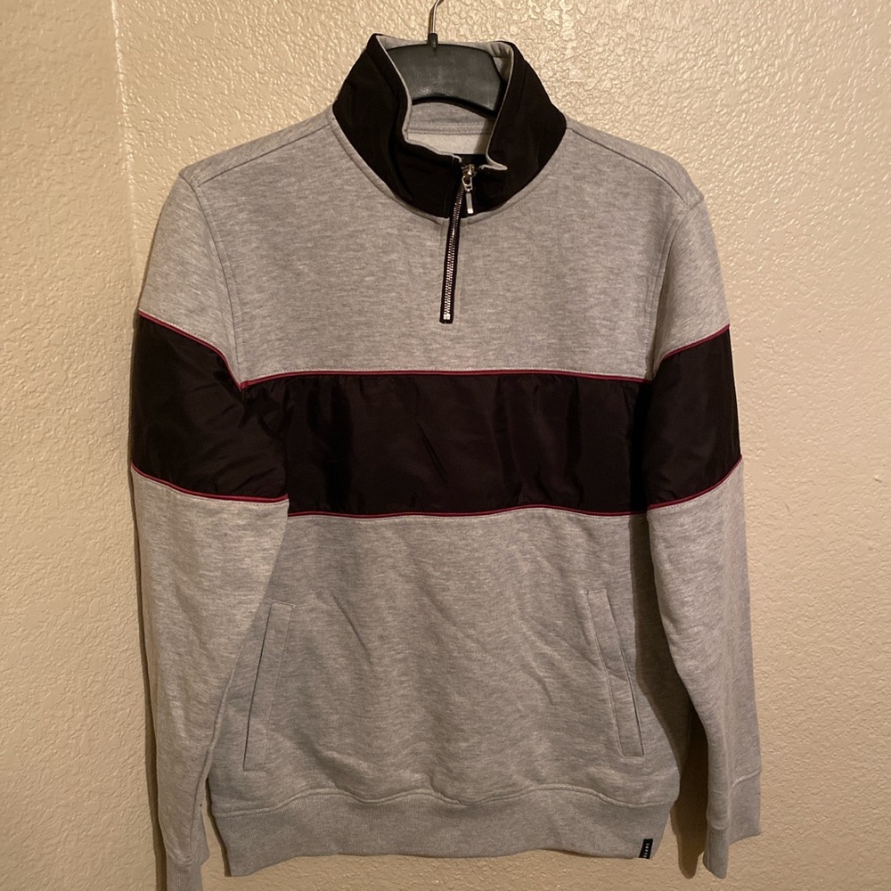 EMPYRE SWEATER
